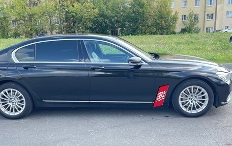 BMW 7 серия, 2018 год, 4 350 000 рублей, 4 фотография