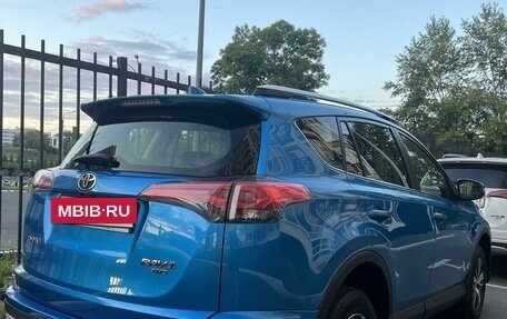 Toyota RAV4, 2016 год, 3 000 000 рублей, 3 фотография