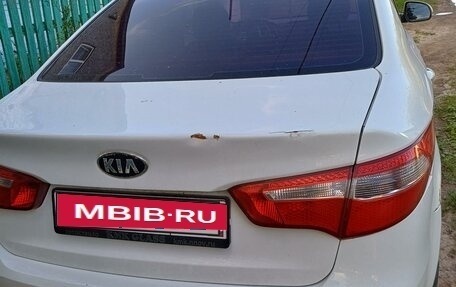 KIA Rio III рестайлинг, 2014 год, 550 000 рублей, 3 фотография