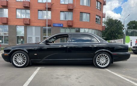 Jaguar XJ III (X350), 2006 год, 2 000 000 рублей, 2 фотография