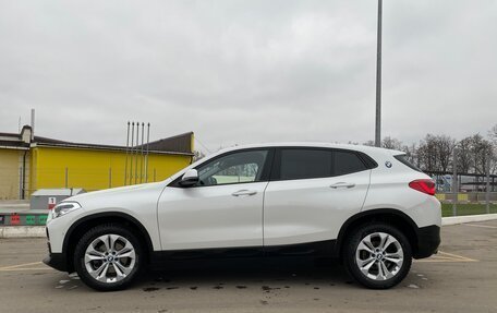 BMW X2, 2018 год, 2 400 000 рублей, 3 фотография