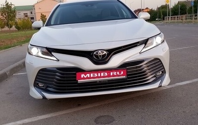 Toyota Camry, 2018 год, 3 000 000 рублей, 1 фотография