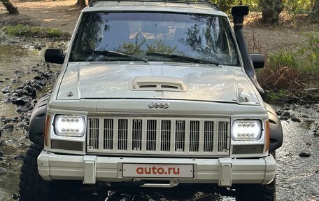 Jeep Cherokee, 1988 год, 590 000 рублей, 2 фотография