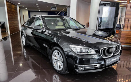 BMW 7 серия, 2012 год, 2 373 000 рублей, 3 фотография