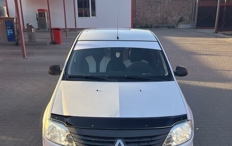 Renault Logan I, 2011 год, 390 000 рублей, 2 фотография