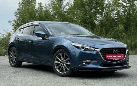 Mazda Axela, 2018 год, 1 570 000 рублей, 3 фотография