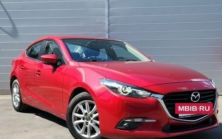 Mazda 3, 2018 год, 1 898 000 рублей, 2 фотография