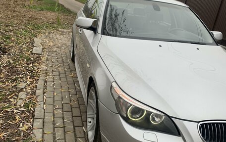 BMW 5 серия, 2003 год, 999 999 рублей, 2 фотография