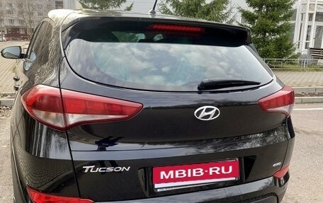 Hyundai Tucson III, 2015 год, 1 750 000 рублей, 3 фотография