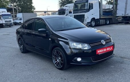 Volkswagen Polo VI (EU Market), 2011 год, 850 000 рублей, 4 фотография