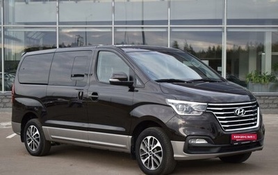 Hyundai Grand Starex Grand Starex I рестайлинг 2, 2018 год, 4 100 000 рублей, 1 фотография