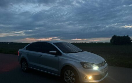 Volkswagen Polo VI (EU Market), 2012 год, 790 000 рублей, 3 фотография