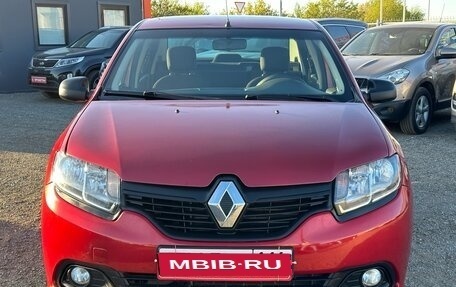 Renault Logan II, 2015 год, 670 000 рублей, 2 фотография