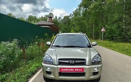 Hyundai Tucson III, 2008 год, 1 300 000 рублей, 1 фотография