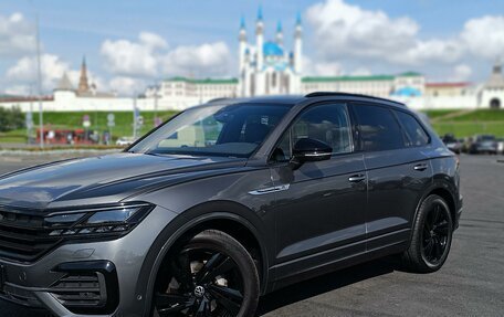 Volkswagen Touareg III, 2020 год, 6 850 000 рублей, 1 фотография