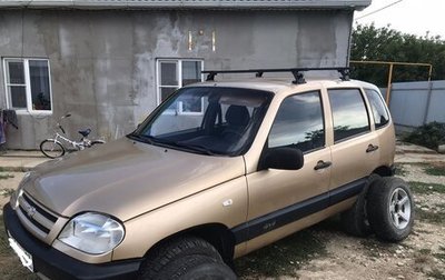 Chevrolet Niva I рестайлинг, 2005 год, 395 000 рублей, 1 фотография