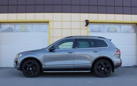 Volkswagen Touareg III, 2017 год, 3 385 000 рублей, 3 фотография