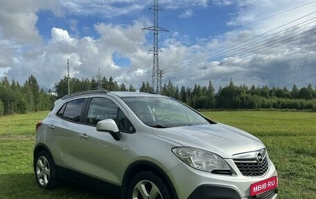 Opel Mokka I, 2013 год, 1 370 000 рублей, 2 фотография