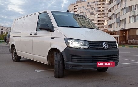 Volkswagen Transporter T6 рестайлинг, 2019 год, 2 420 000 рублей, 3 фотография