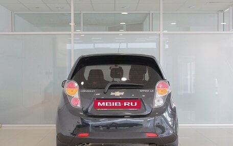 Chevrolet Spark III, 2011 год, 679 000 рублей, 3 фотография