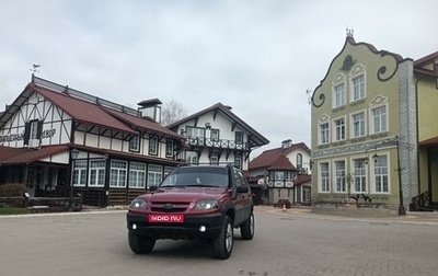 Chevrolet Niva I рестайлинг, 2010 год, 620 000 рублей, 1 фотография