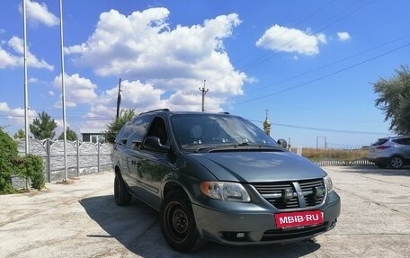 Dodge Caravan IV, 2004 год, 590 000 рублей, 4 фотография