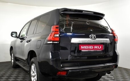 Toyota Land Cruiser Prado 150 рестайлинг 2, 2018 год, 4 270 000 рублей, 7 фотография