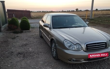 Hyundai Sonata IV рестайлинг, 2005 год, 800 000 рублей, 4 фотография