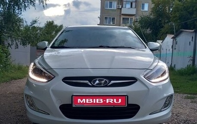 Hyundai Solaris II рестайлинг, 2014 год, 1 500 000 рублей, 1 фотография