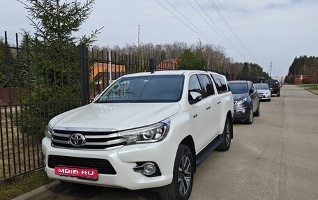 Toyota Hilux VIII, 2015 год, 3 500 000 рублей, 1 фотография