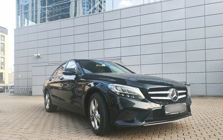 Mercedes-Benz C-Класс, 2019 год, 3 699 000 рублей, 1 фотография