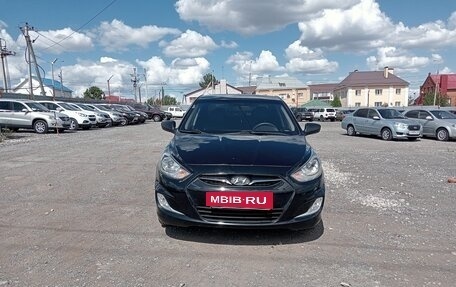 Hyundai Solaris II рестайлинг, 2012 год, 849 000 рублей, 2 фотография