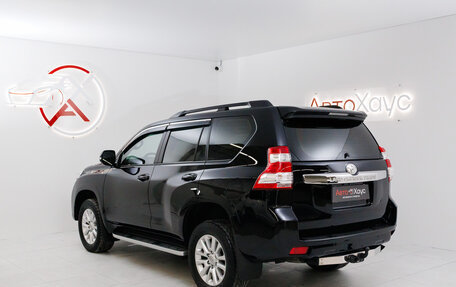 Toyota Land Cruiser Prado 150 рестайлинг 2, 2013 год, 3 895 000 рублей, 4 фотография