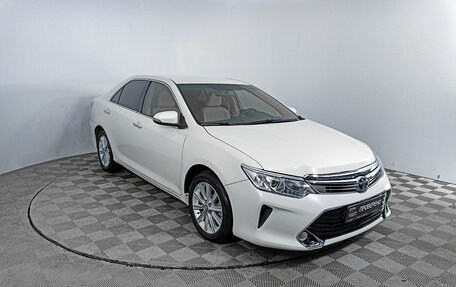 Toyota Camry, 2014 год, 2 157 000 рублей, 3 фотография