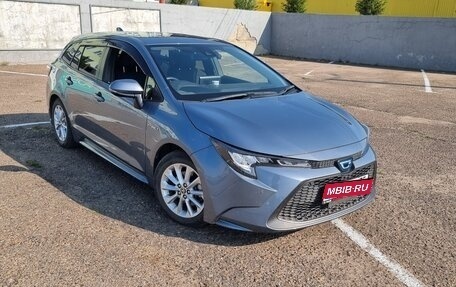 Toyota Corolla, 2019 год, 2 200 000 рублей, 3 фотография