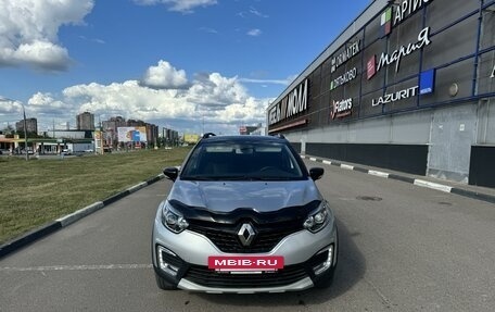 Renault Kaptur I рестайлинг, 2017 год, 1 549 000 рублей, 5 фотография