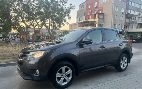 Toyota RAV4, 2013 год, 1 800 000 рублей, 3 фотография