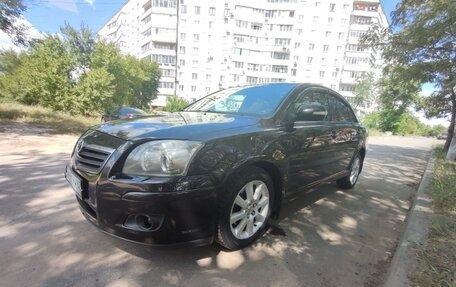 Toyota Avensis III рестайлинг, 2008 год, 650 000 рублей, 1 фотография