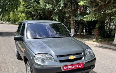 Chevrolet Niva I рестайлинг, 2010 год, 1 300 000 рублей, 1 фотография