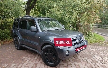 Mitsubishi Pajero III рестайлинг, 2005 год, 1 150 000 рублей, 1 фотография