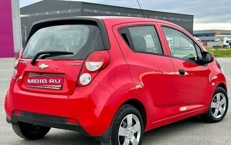 Chevrolet Spark III, 2013 год, 759 000 рублей, 4 фотография