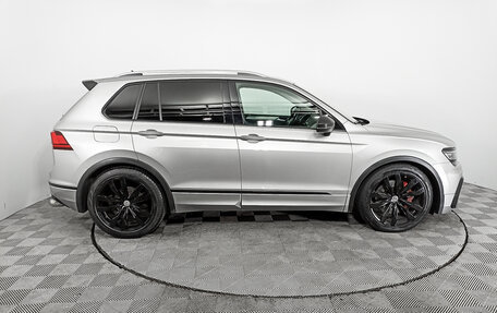 Volkswagen Tiguan II, 2018 год, 3 450 000 рублей, 4 фотография