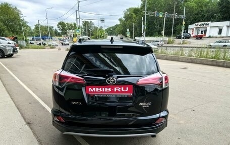 Toyota RAV4, 2018 год, 3 085 000 рублей, 3 фотография