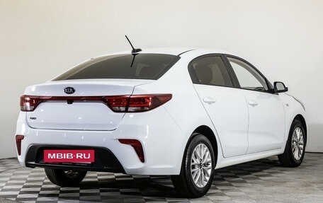 KIA Rio IV, 2019 год, 1 799 000 рублей, 5 фотография