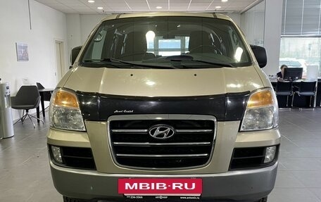 Hyundai H-1 II рестайлинг, 2006 год, 959 000 рублей, 2 фотография