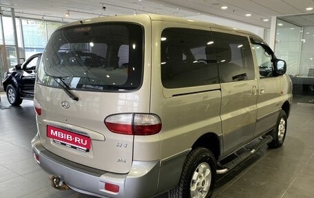 Hyundai H-1 II рестайлинг, 2006 год, 959 000 рублей, 5 фотография