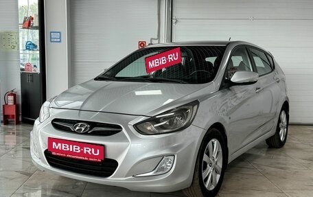 Hyundai Solaris II рестайлинг, 2012 год, 799 000 рублей, 2 фотография