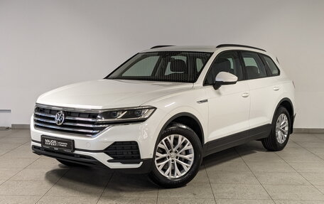 Volkswagen Touareg III, 2020 год, 5 850 000 рублей, 1 фотография