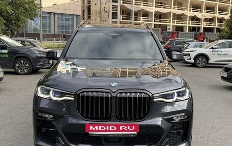 BMW X7, 2022 год, 12 450 000 рублей, 2 фотография