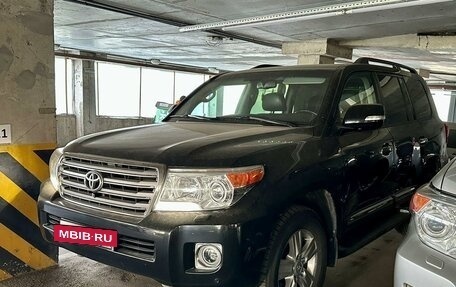 Toyota Land Cruiser 200, 2014 год, 5 300 000 рублей, 4 фотография